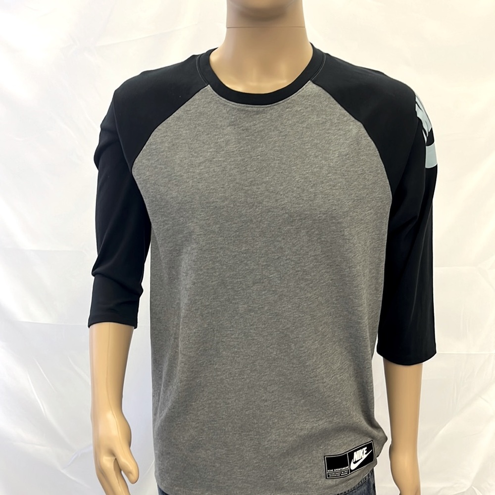 Nike Quarter length sleeve Raglan